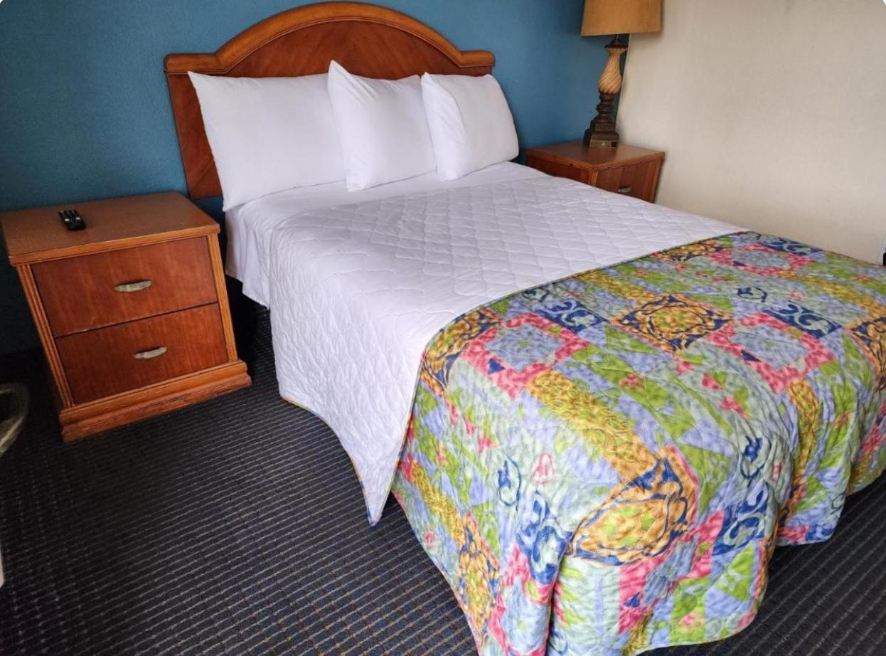Chandler Inn Esterno foto